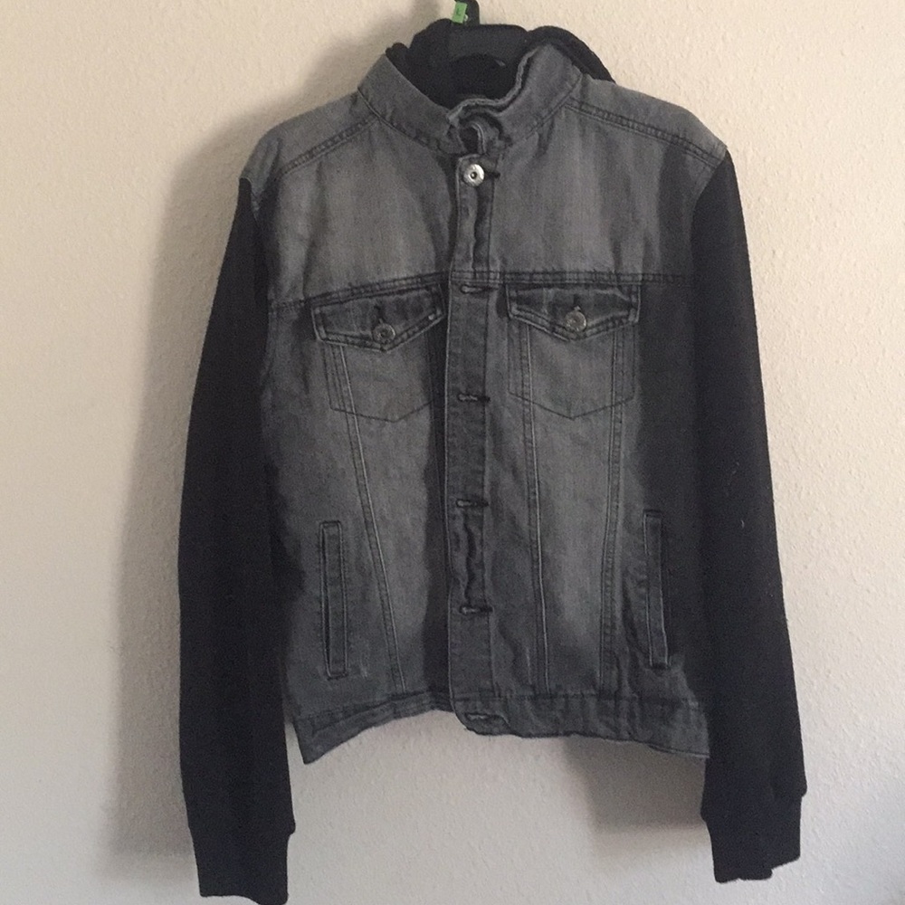 Jean jacket button up